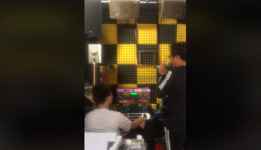 Khách hàng test vang số karaoke PDCJ X10